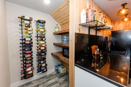 804 S Shore Dr Detroit Lakes, MN 56501-2-18.jpg