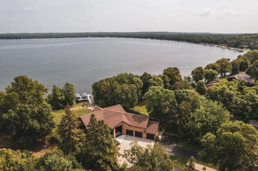 804 S Shore Drive, Detroit Lakes, MN 56501
