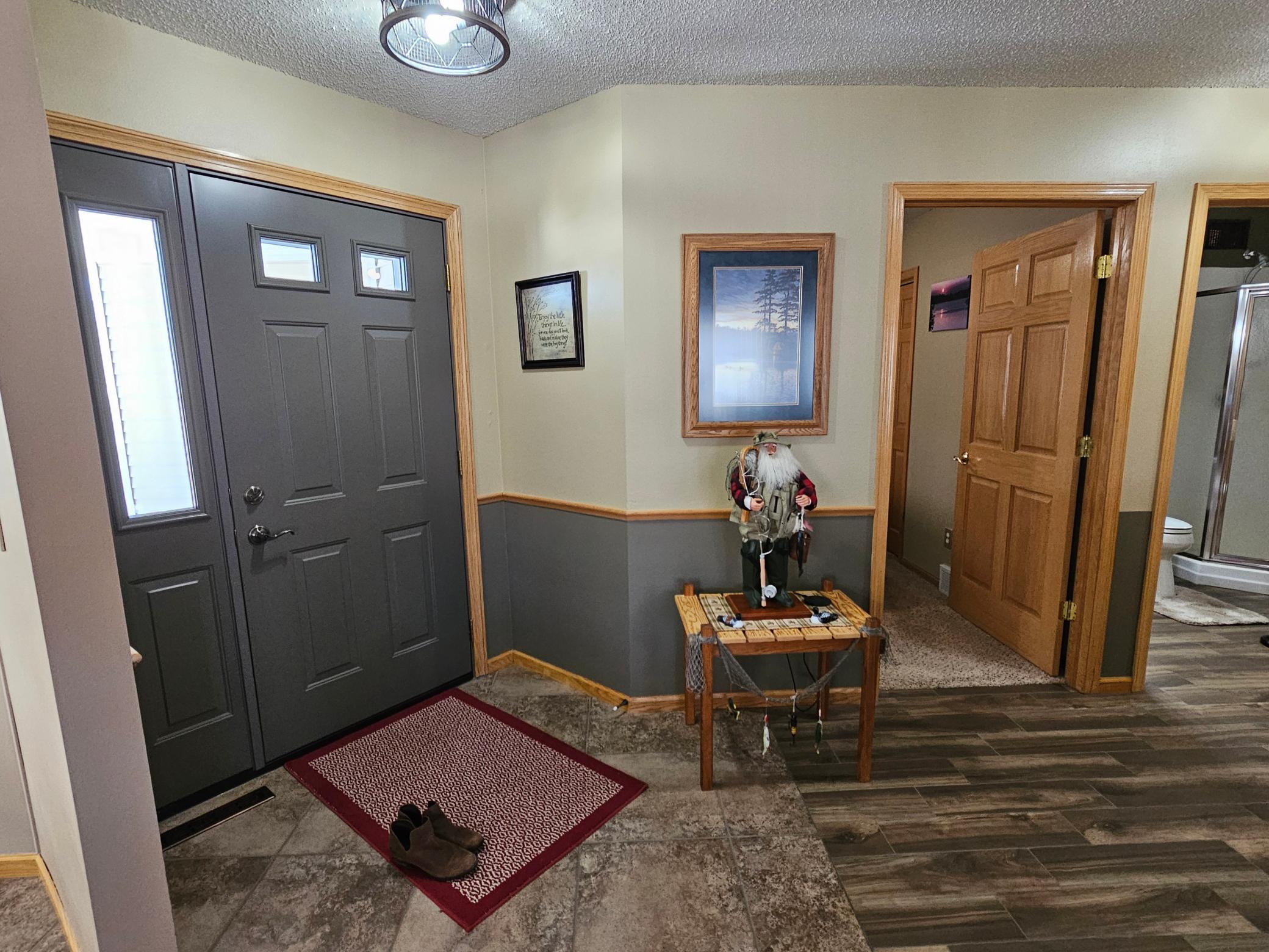 Foyer.jpg