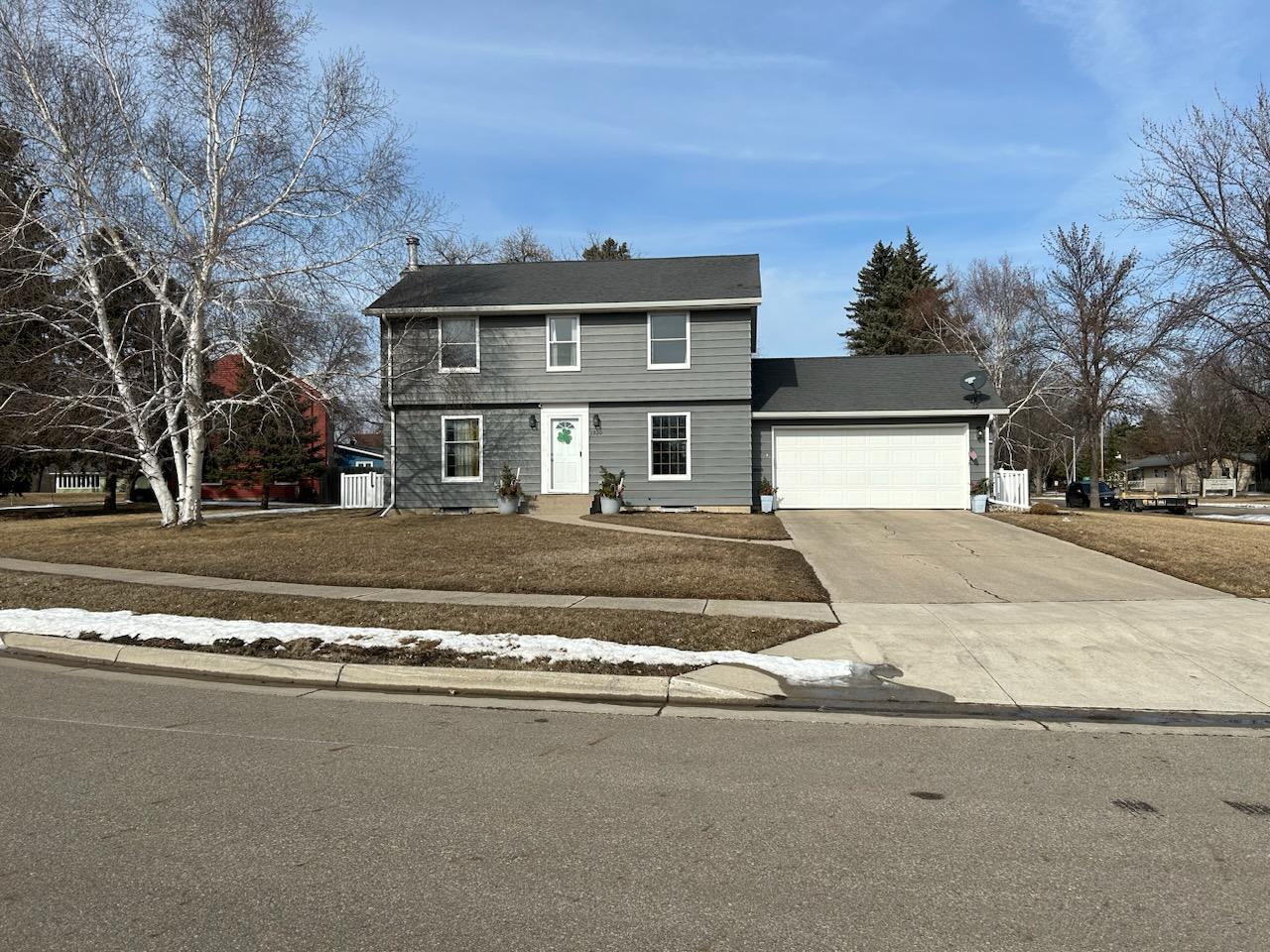 1320 River Drive South