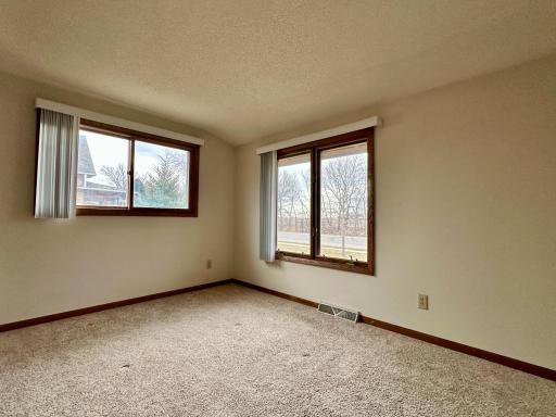 948 Main Avenue, Murdock, MN 56271