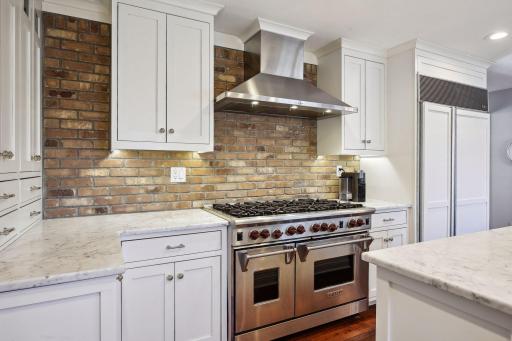 6609 Sally Lane, Edina, MN 55439