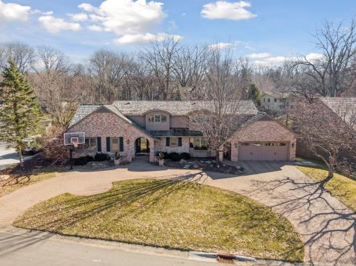 6609 Sally Lane, Edina, MN 55439
