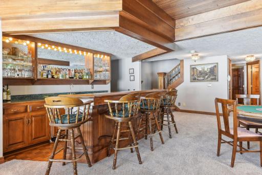 2800 Woods Trail N, Burnsville, MN 55306
