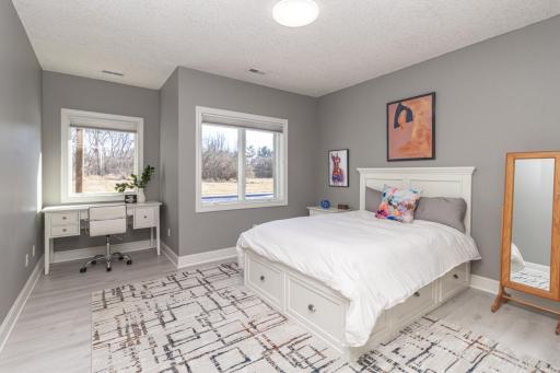 9547 Dellwood Road Lane N, Stillwater, MN 55082