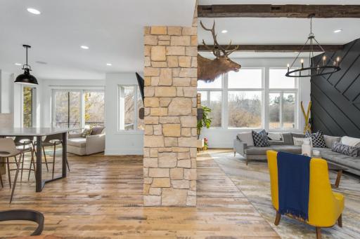 9547 Dellwood Road Lane N, Stillwater, MN 55082