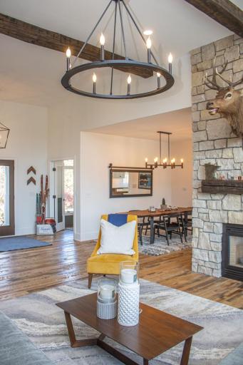 9547 Dellwood Road Lane N, Stillwater, MN 55082