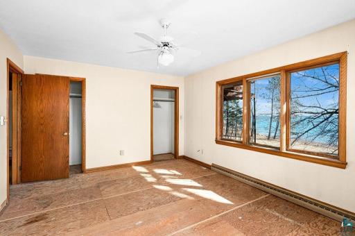 5918 London Road, Duluth, MN 55804