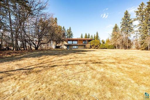 5918 London Road, Duluth, MN 55804