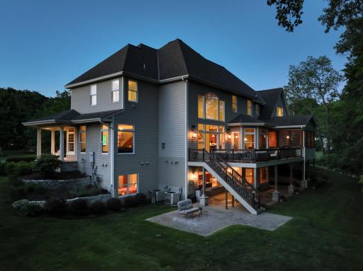 650 Hidden Creek Trail, Mendota Heights, MN 55118