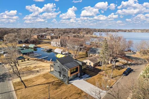 1717 Baywood Lane, Mound, MN 55364
