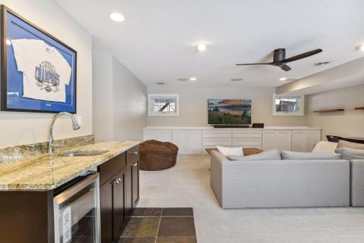 Spectacular lower level family room space - great to gather with friends & family!