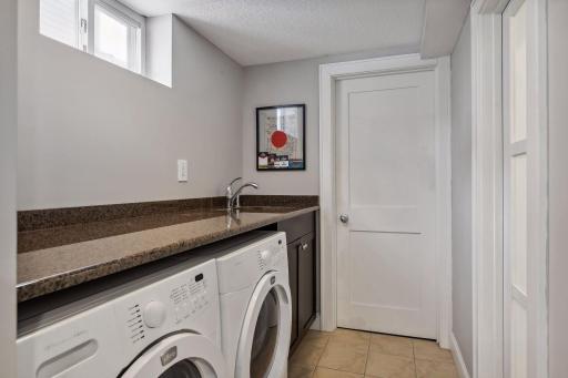5148 Abbott Avenue S, Minneapolis, MN 55410
