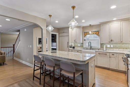 Perfect gourmet kitchen with kitchen island - perfect open spacious floor plan throughout the main level