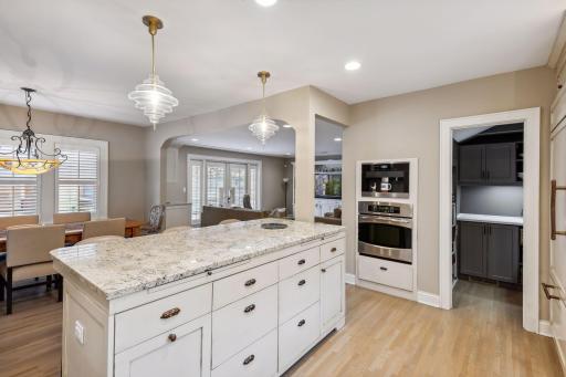 Amazing walk - in pantry space! Tons of storage space.