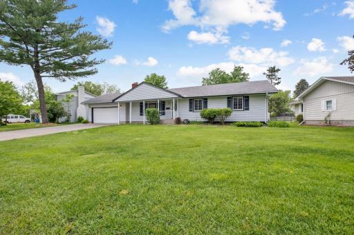 7557 Lee Avenue N, Brooklyn Park, MN 55443
