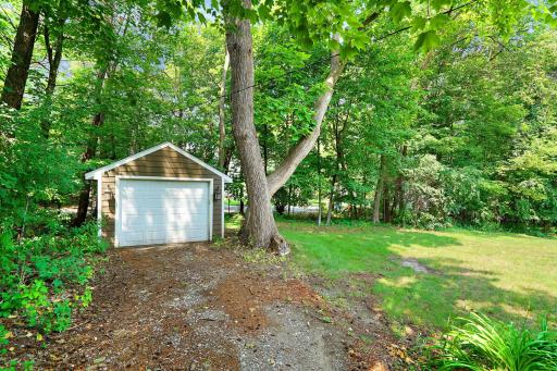 3845 Honeysuckle Road, Wayzata, MN 55391