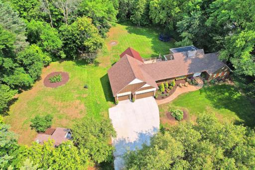3845 Honeysuckle Road, Wayzata, MN 55391