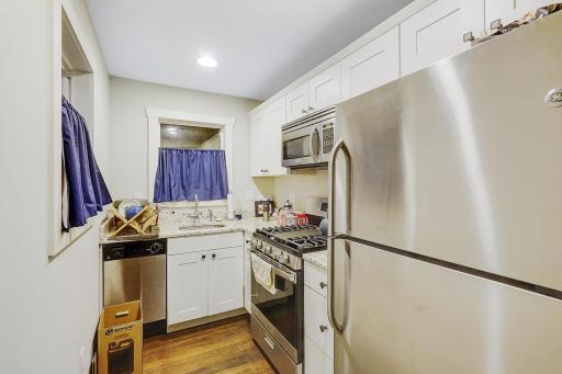 3845 Honeysuckle Road, Wayzata, MN 55391