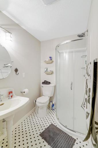 3845 Honeysuckle Road, Wayzata, MN 55391