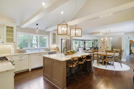 3845 Honeysuckle Road, Wayzata, MN 55391