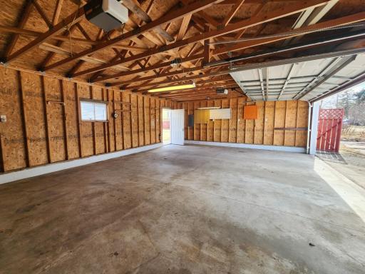 420 3rd Street East Hector has a nice home with an amazing 3-stall garage with cement floor accessed from alley. Fenced-in yard, 3 bedroom, MF laundry.