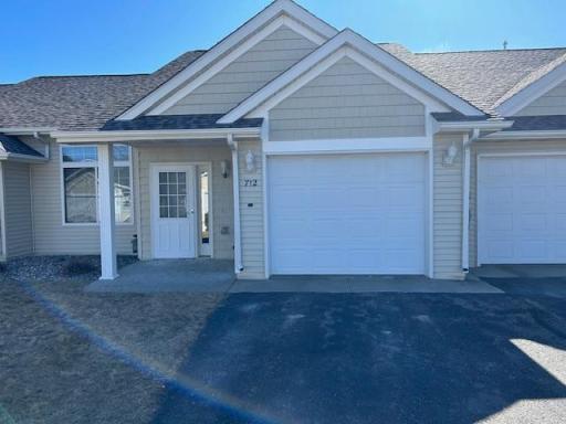 712 Vista Way NW, Bemidji, MN 56601