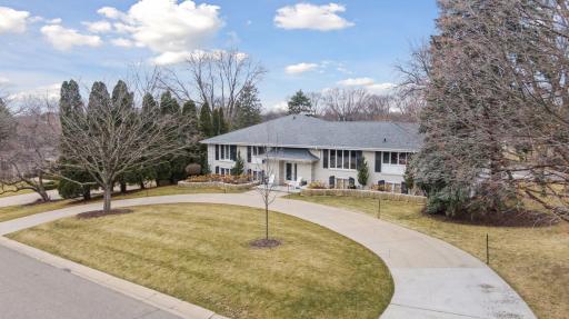5700 Deville Drive, Edina, MN 55436