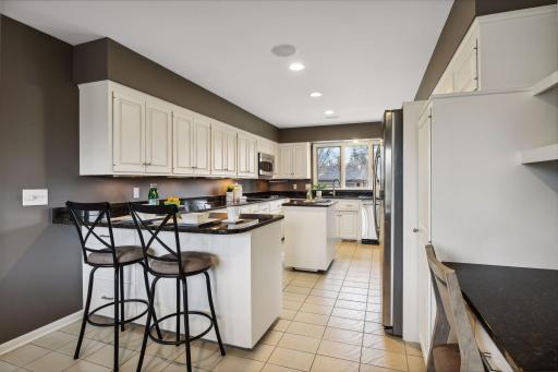 5700 Deville Drive, Edina, MN 55436