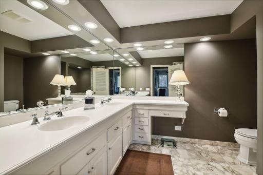 5700 Deville Drive, Edina, MN 55436