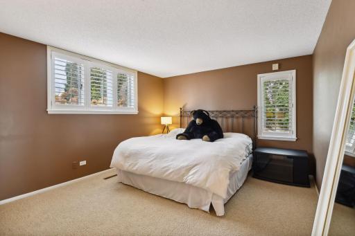 5700 Deville Drive, Edina, MN 55436