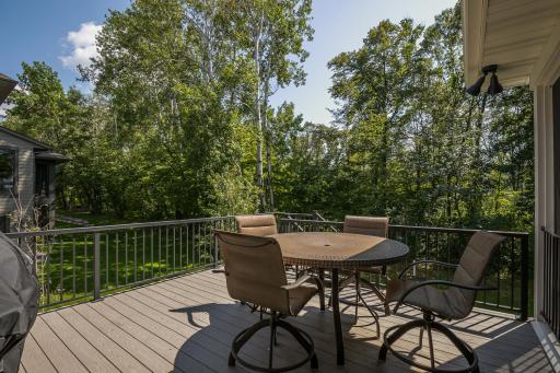 16515 56th Avenue N, Plymouth, MN 55446