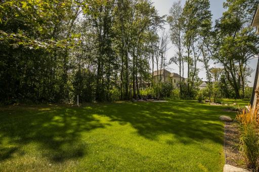 16515 56th Avenue N, Plymouth, MN 55446