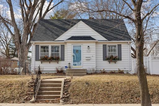 4237 Abbott Avenue N, Robbinsdale, MN 55422