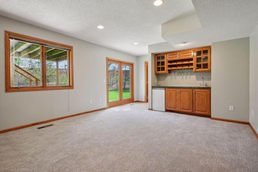 10380 51st Place N, Plymouth, MN 55442
