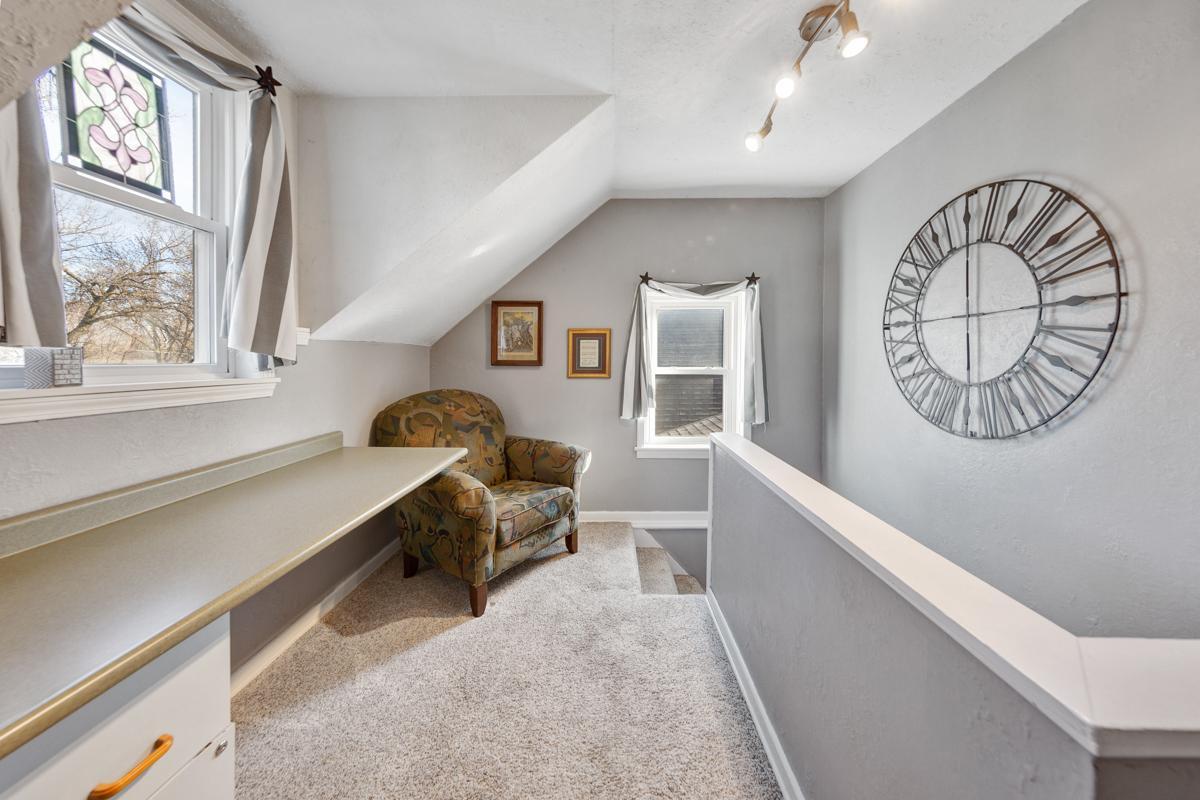 34 Loft_office.jpg