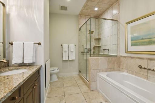 3209 Galleria, 1608, Edina, MN 55435