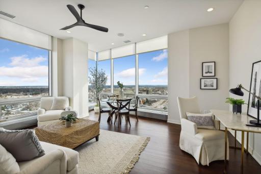 25. Second Bedroom Converted to Sun Room.jpg