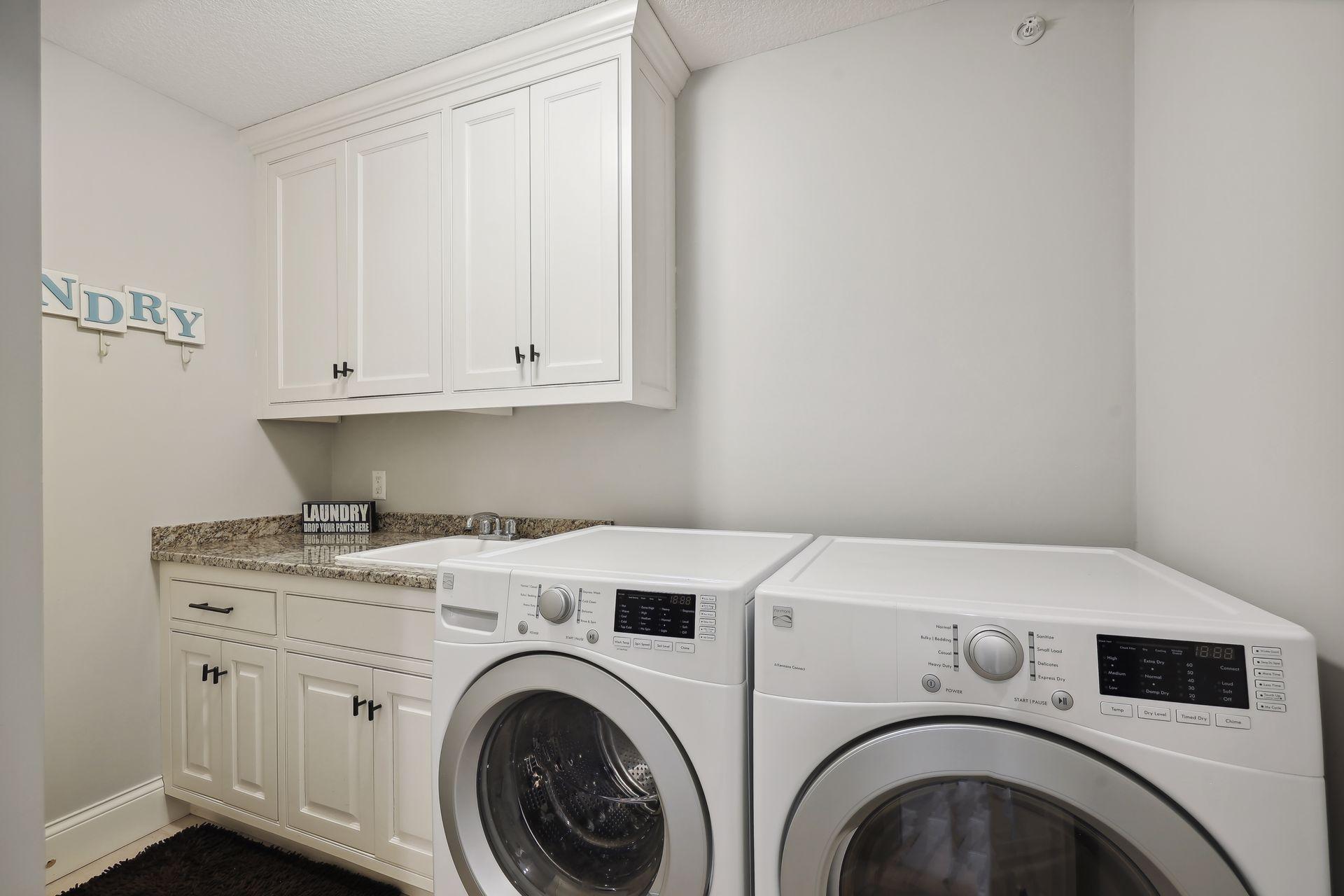 Upper level laundry room
