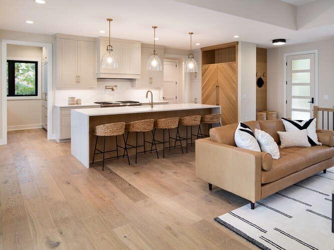 5038 Condons St SE Prior Lake-small-050-059-Kitchen-666x500-72dpi.jpg