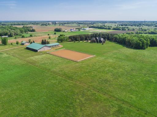 9130 Pioneer Trail, Loretto, MN 55357