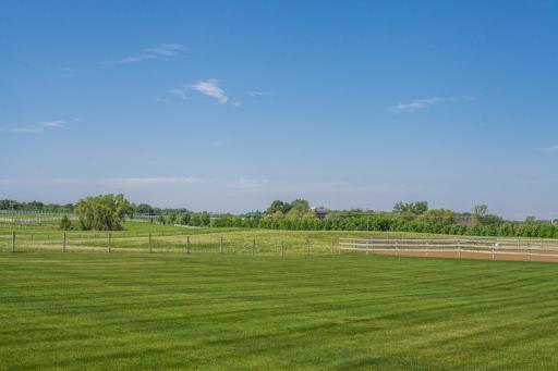 9130 Pioneer Trail, Loretto, MN 55357