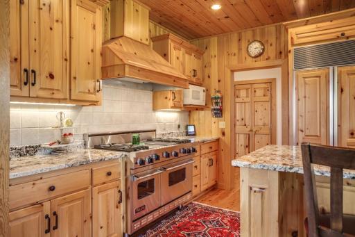 9130 Pioneer Trail, Loretto, MN 55357