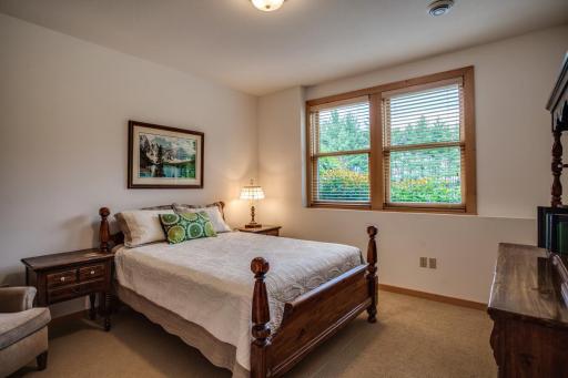 9130 Pioneer Trail, Loretto, MN 55357
