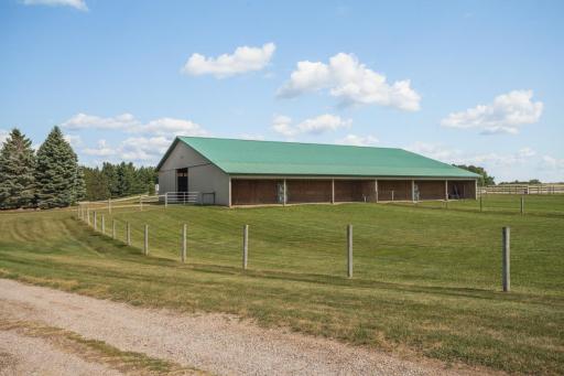 9130 Pioneer Trail, Loretto, MN 55357