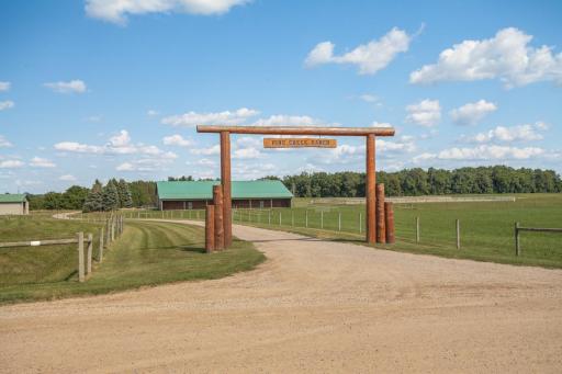 9130 Pioneer Trail, Loretto, MN 55357
