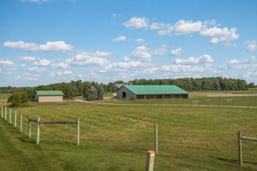 9130 Pioneer Trail, Loretto, MN 55357