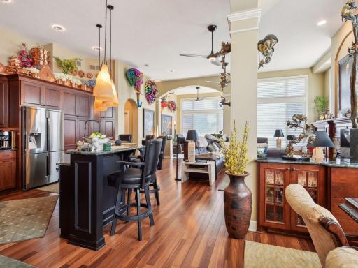 8807 Lake Riley Drive, Chanhassen, MN 55317