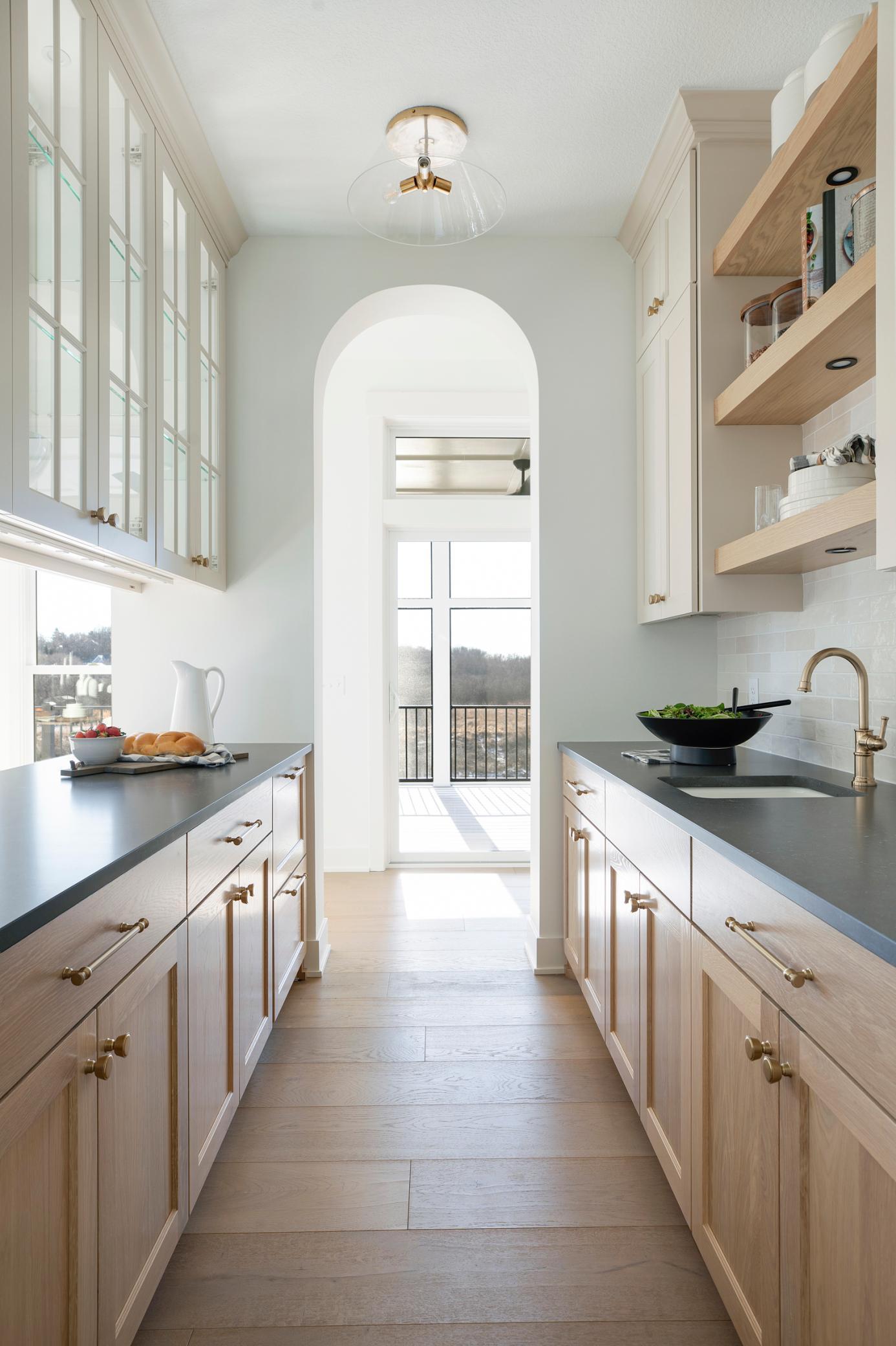 Prep Kitchen with great function