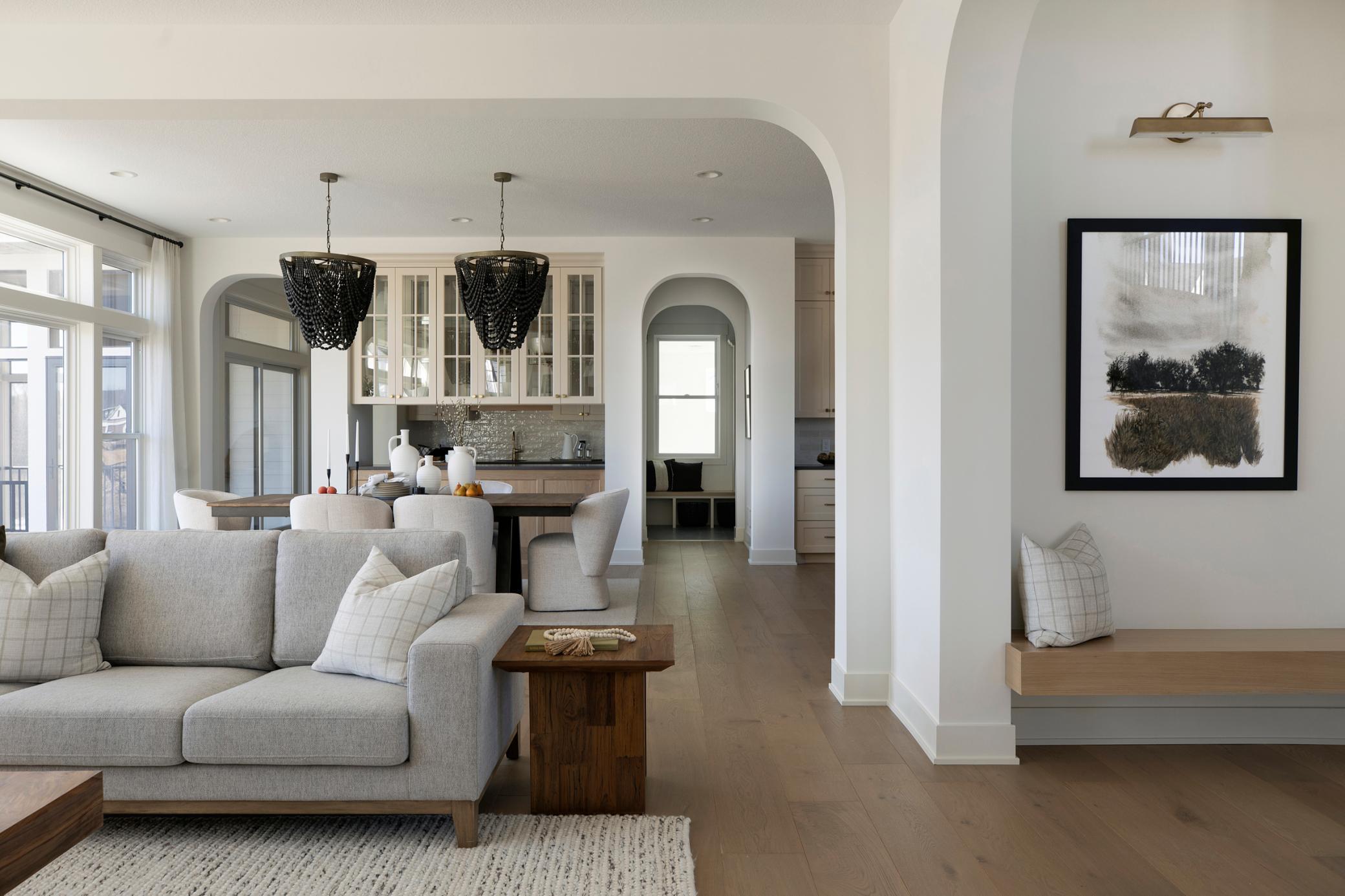 Sweeping Arches throughout the Main Level